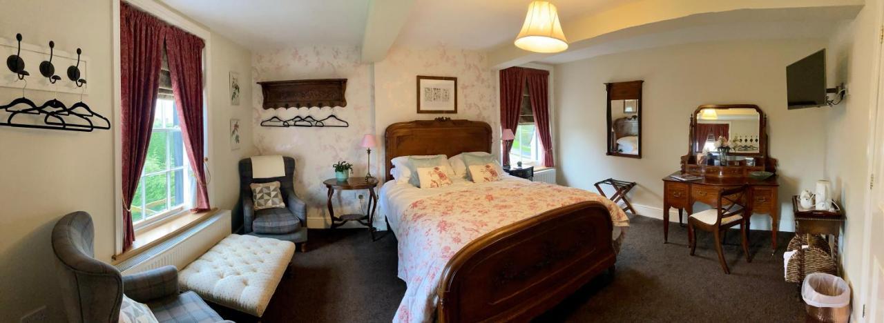 Eagle House - Award Winning And Bed & Breakfast