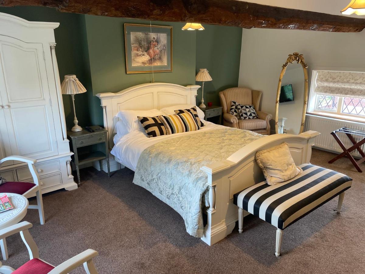 Eagle House - Award Winning And 3*